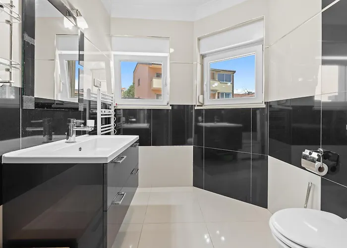 Bianco Nero - Happy Apartment *