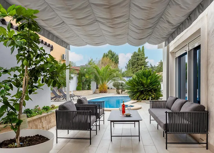 Apartment Bianco Nero - Happy