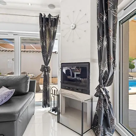Appartement Bianco Nero - Happy *